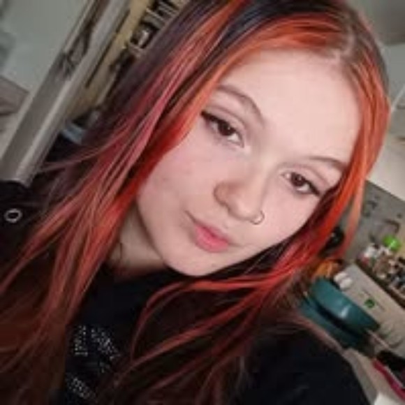 alicia_lewisn